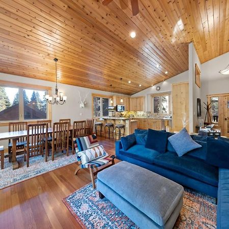 Skislope Manor - Spacious Tahoe Donner 4 Bedroom With Gorgeous Home Theater And Hot Tub Truckee Zewnętrze zdjęcie